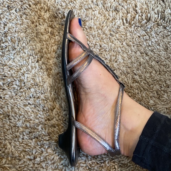 Silver, Nine West. One inch heel - Picture 2 of 2